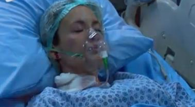 'Arka Sokaklar'a veda eden Gamze Özçelik'ten ilk açıklama!