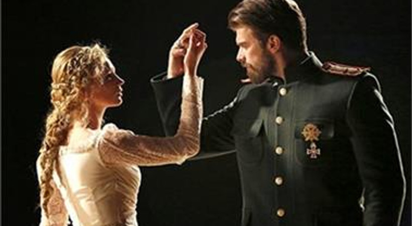 kurt seyit ve sura nin iki oyuncusu