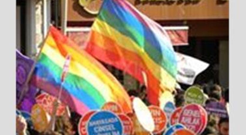 LGBT: Direniyoruz ayol!