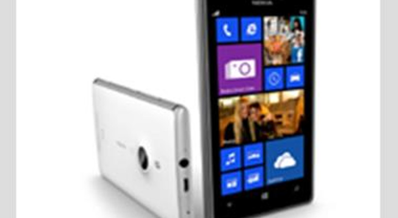 nokia lumia 925 satisa sunuluyor