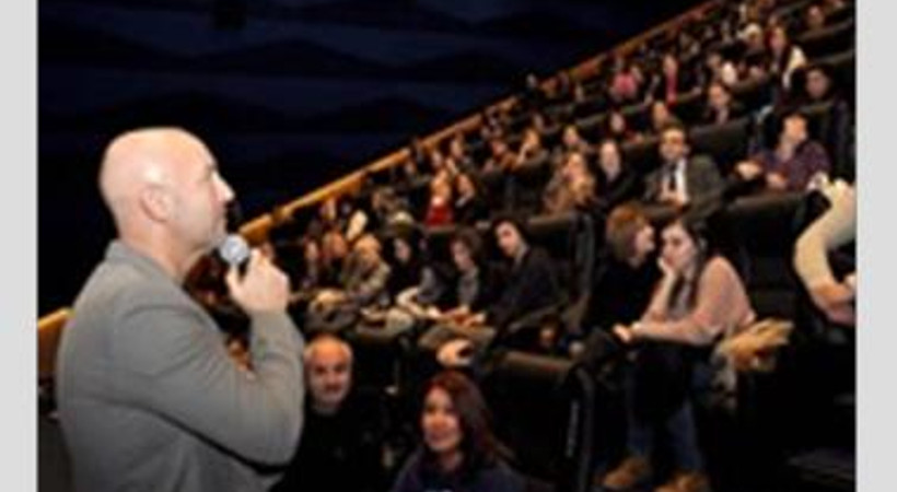 'Tamam mıyız' filmini Ankaralı seyircilerle izleyen Çağan Irmak yeni filminden de tüyolar verdi