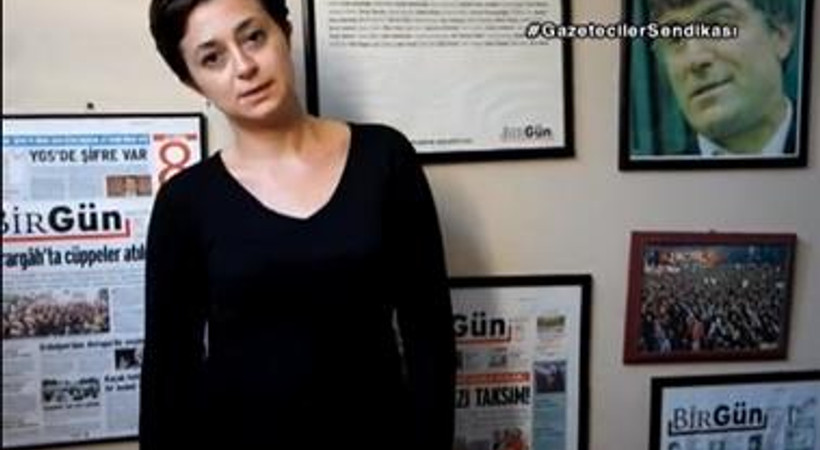 Ünlü gazeteciler aynı klipte buluştu