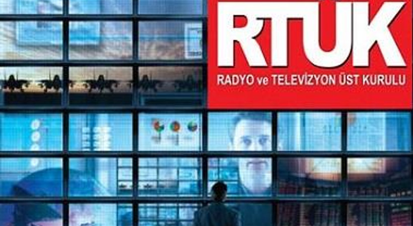 Yönetmen ve sunucu 'ağzını bozdu', RTÜK 2 kanala ceza kesti!