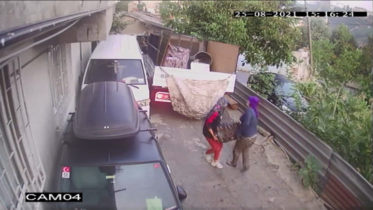 İstanbul'da pes dedirten olay: 3 hırsız araba motorunu böyle çaldılar