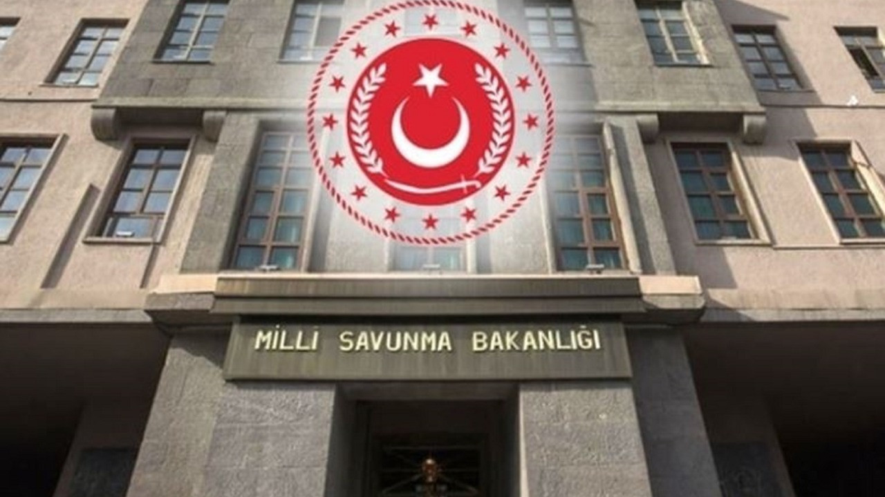 Milli Savunma Bakanlığı duyurdu:  'Pençe-Şimşek' bölgesinde 2 PKK'lı terörist etkisiz hale getirildi