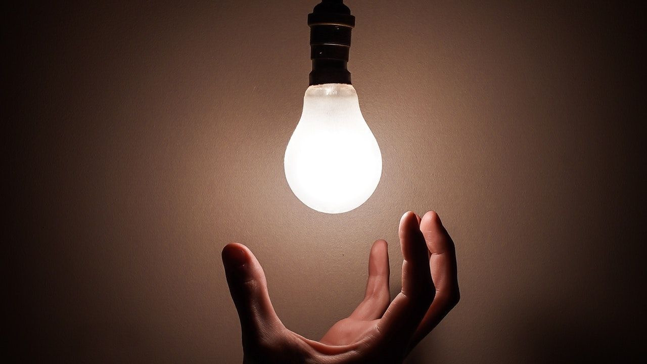 SONDAKİKA Esnafa elektrikte yüzde 25 indirim geliyor. Enerji ve Tabii Kaynaklar Bakanı Fatih Dönmez'den açıklama geldi