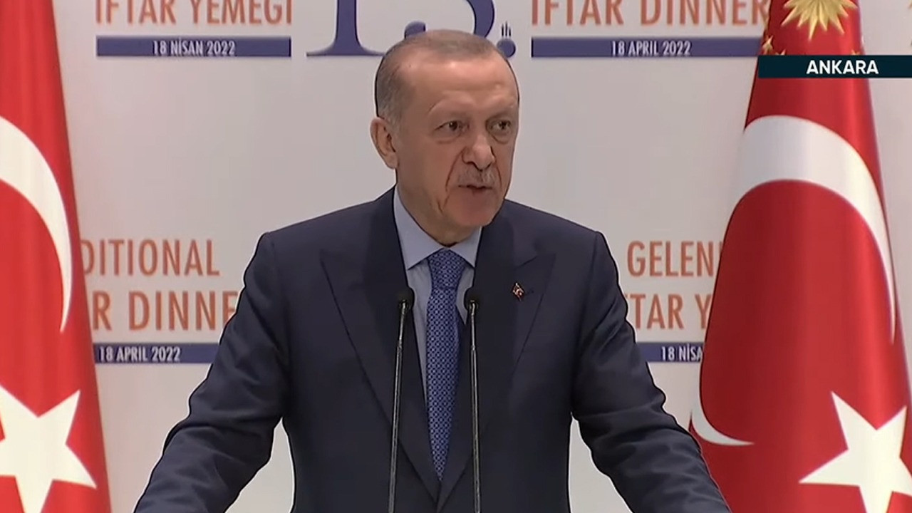Cumhurbaşkanı Erdoğan Büyükelçilerle İftar Programı'nda konuştu. Erdoğan'dan flaş Rusya ve Ukrayna mesajı