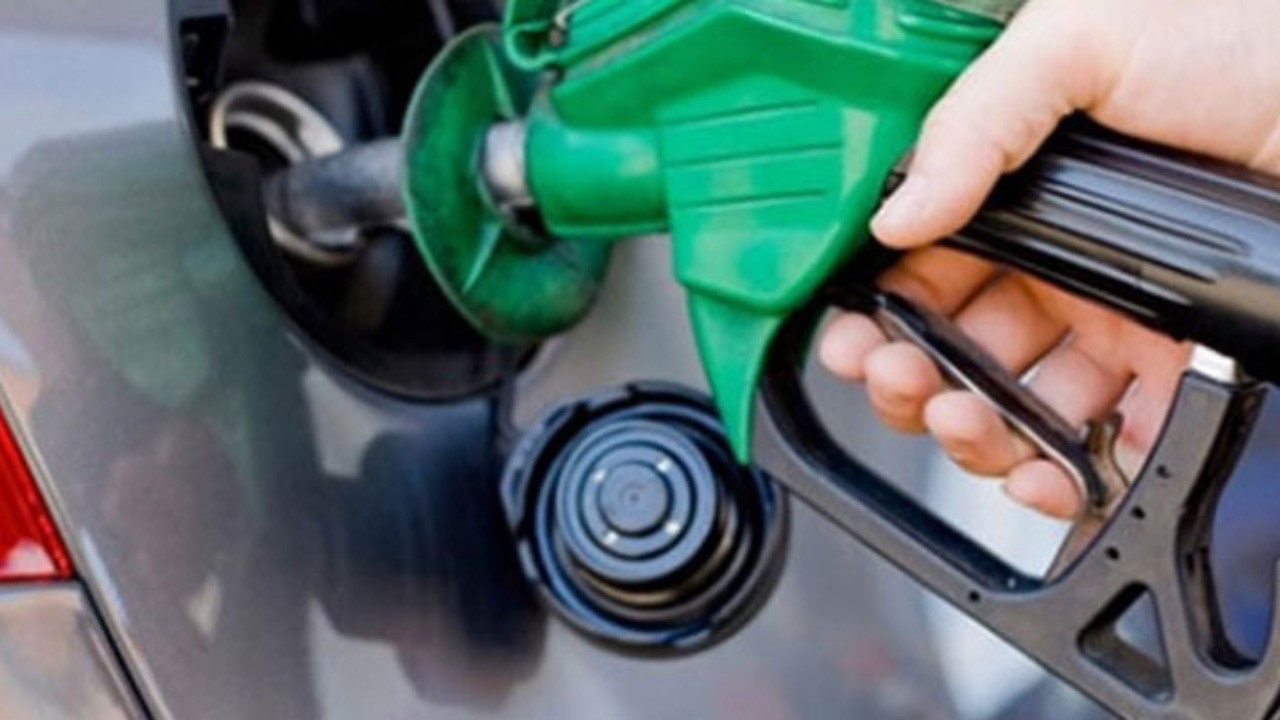 Güncel akaryakıt fiyatları: 25 Mayıs (Bugün) benzin, motorin ve LPG ne kadar oldu. Brent petrol fiyatı ne kadar. 25 Mayıs Petrol Ofisi, Shell, Opet ve BP güncel motorin, benzin ve LPG fiyatları ne kadar oldu?