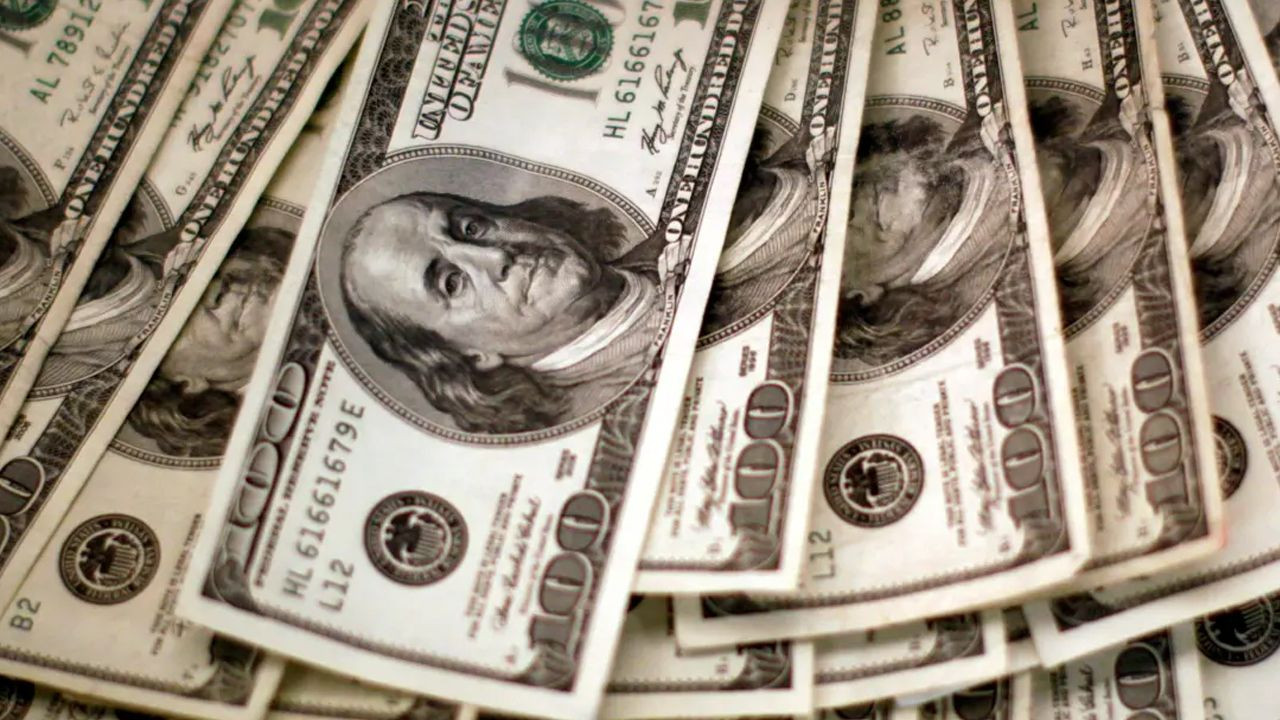 Dolar kuru yükselişe geçti. Dolar kuru kritik eşiği aştı. Dolar kurunda son durum... Ünlü ekonomistten yıl sonu dolar tahmini - Resim: 1