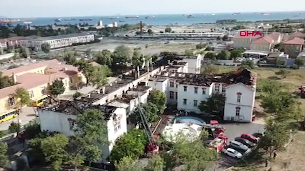 Balıklı Rum Hastanesi'ndeki hasar havadan görüntülendi