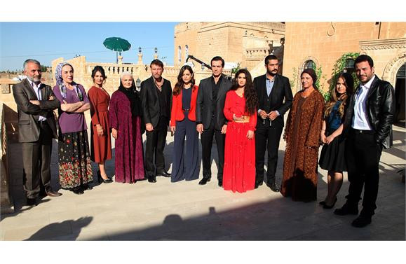 Show Tv Nin Yeni Dizisi Adini Kalbime Yazdim In Basin Toplantisi Midyat Ta Yapildi